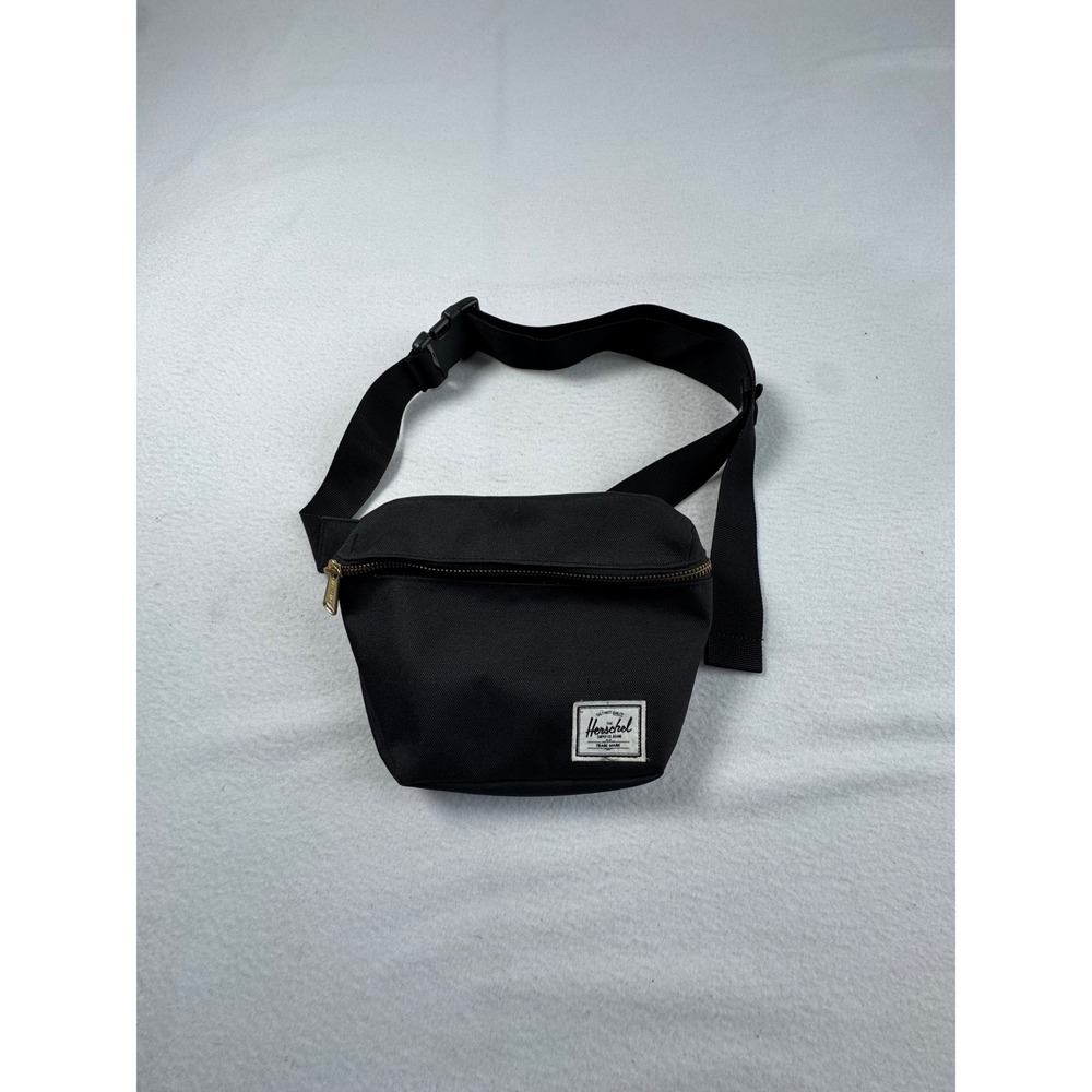 Gorpcore Herschel Supply Co Unisex OS Hip Pack Black Canvas Gold Zipper Belt Bag